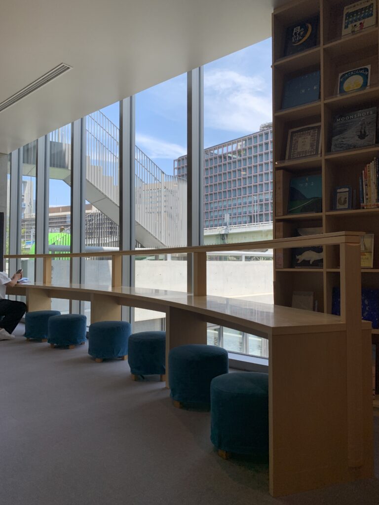 こども本の森中之島