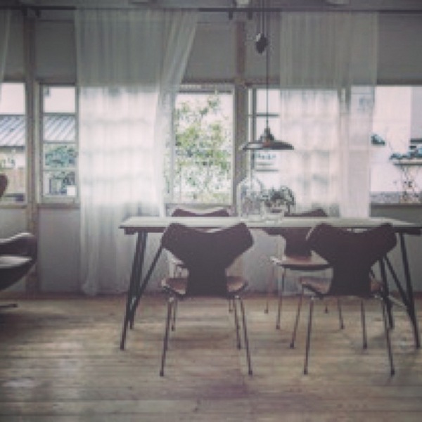 グランプリチェアとアンティーク