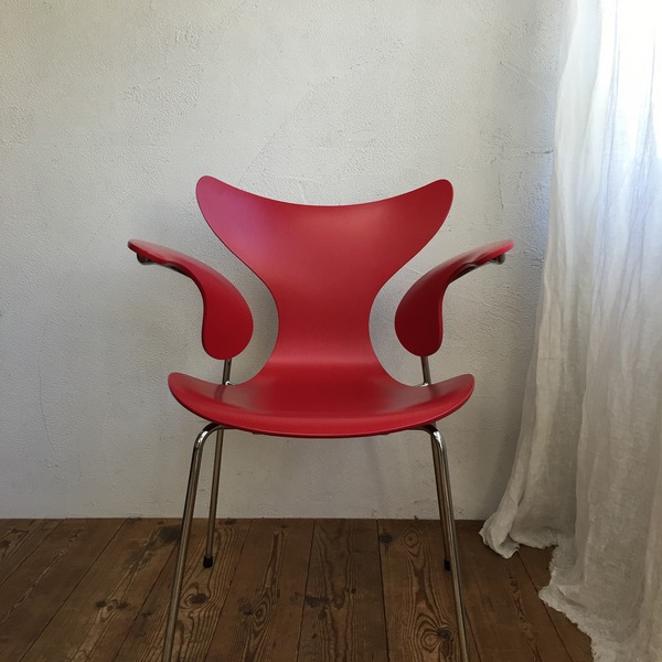 エイトチェアとフォルム