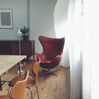 Fritz Hansen社のYou tube